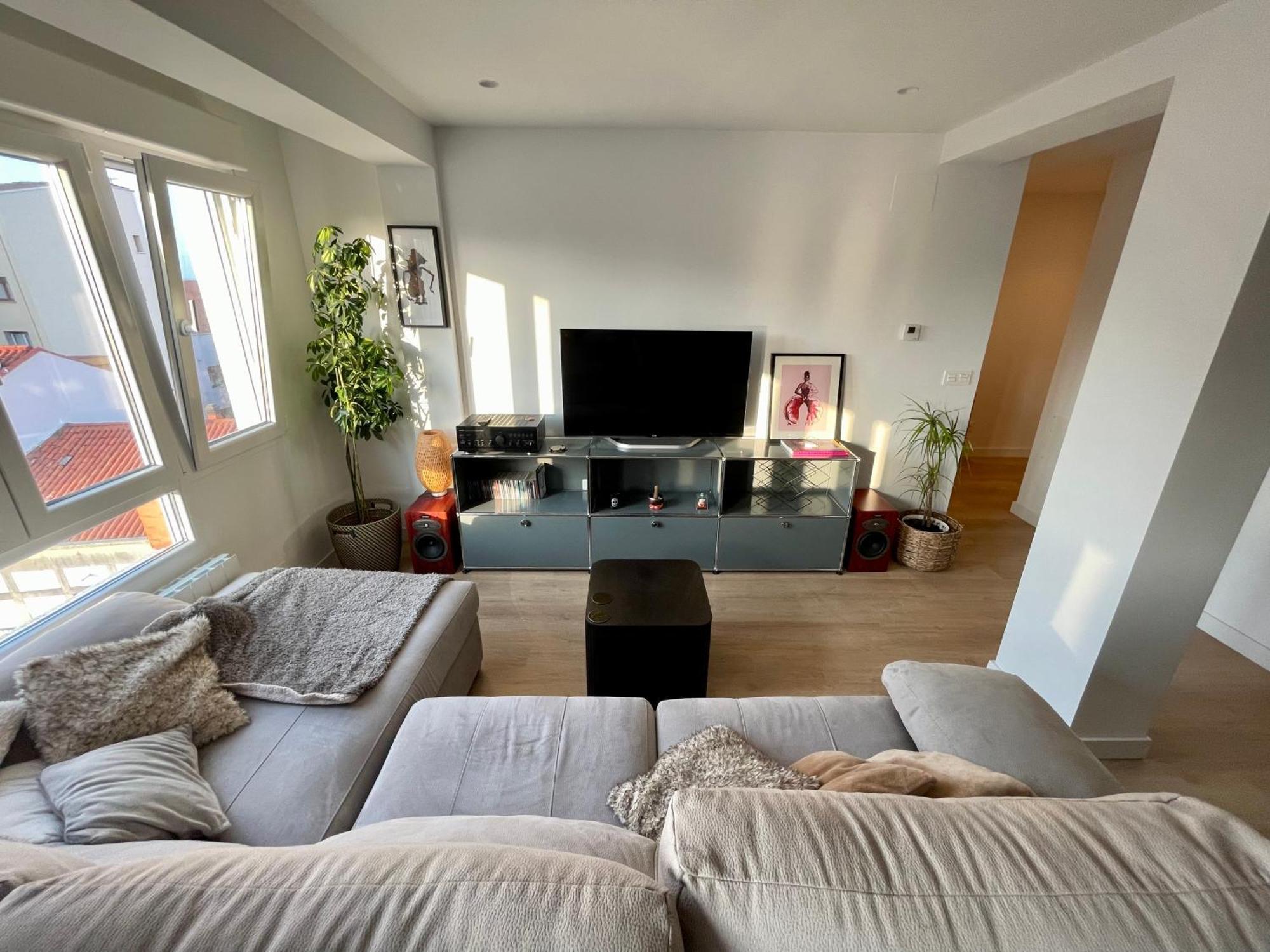 Piso De 2 Habitaciones En Centro, Zona Muy Tranquila Con Playa A 2 Min Andando Хихон Экстерьер фото
